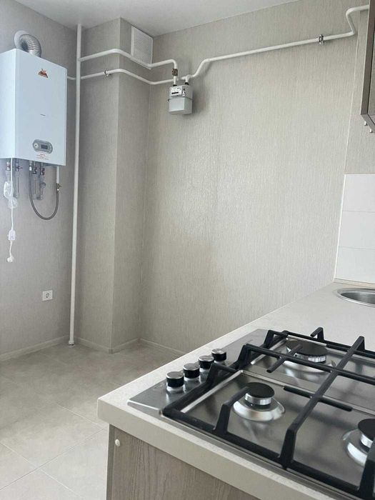 Продам 2х комнатную квартиру ЖК 7 Небо/газовый котел/балкон/Авангард