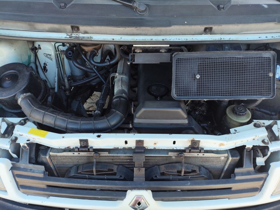 Renault trafic 2.5d multivan