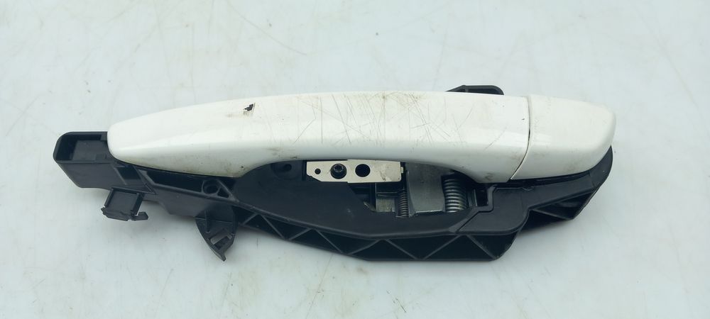 Puxador porta trás esquerdo CITROËN C3 III (SX)