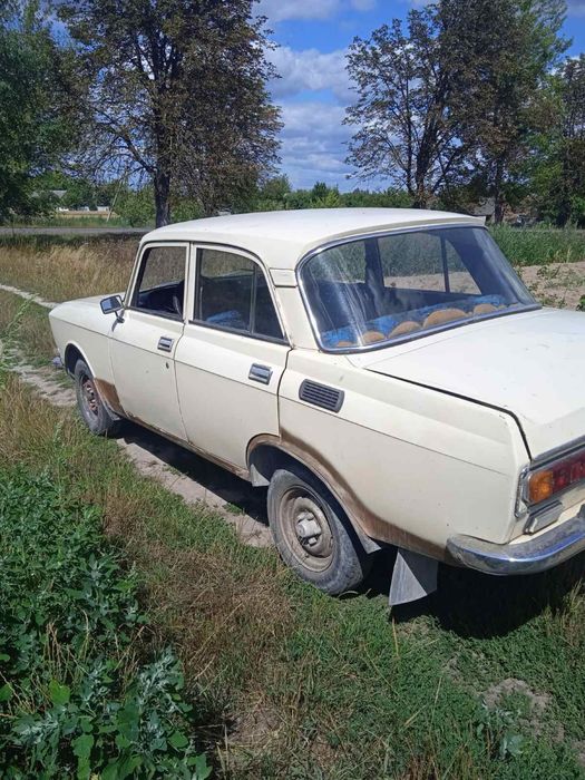Продам москвич 2140