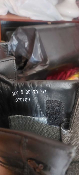 Бєрци чорні шкіряні 41 розмір