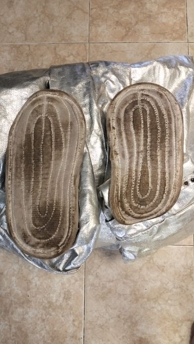 Fato Aluminizado de Proteção Térmica (incêndios) Gentex, Completo com Capacete