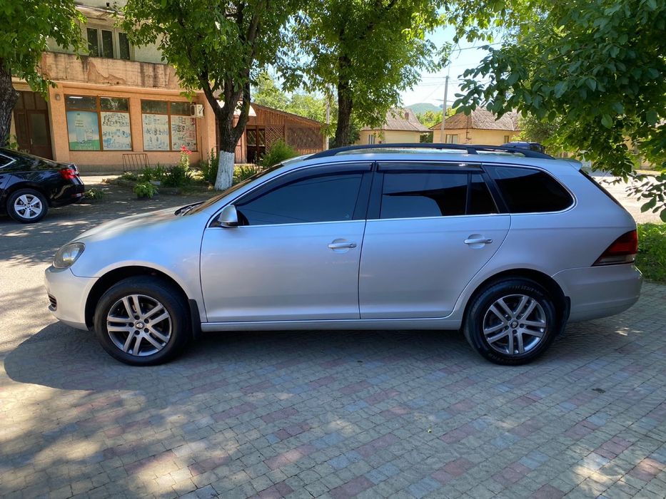 Продам Volkswagen Golf 6 2010р. 1.6TDI механіка