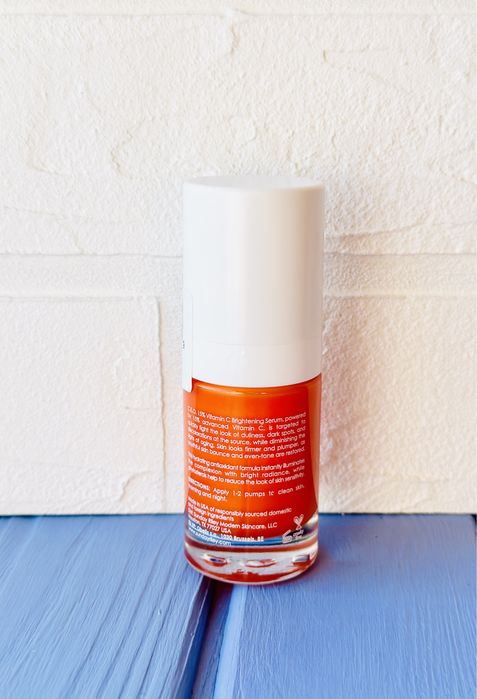 Sunday Riley C.E.O 15% Vitamin C Освітлююча сироватка 15мл