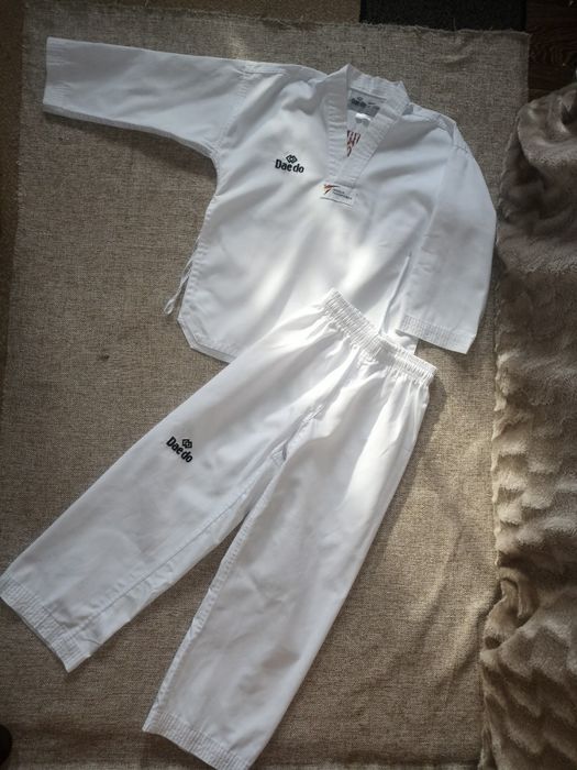 Добок, (кімоно для тхеквондо), 140