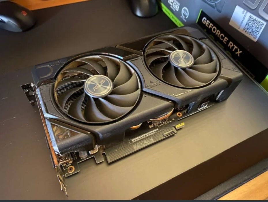 Placa Gráfica Nvidia RTX 4070 Super 12GB Gddr7 Asus