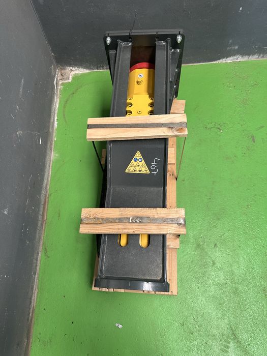 Martelo Hidraulico 550kg