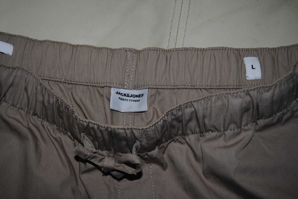 Jack &Jones, spodnie  męskie, roz. L