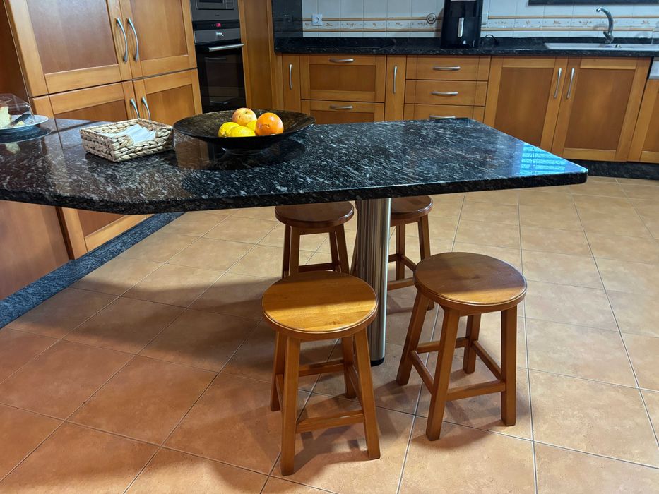 Cozinha equipada (inc. eletrodomésticos)