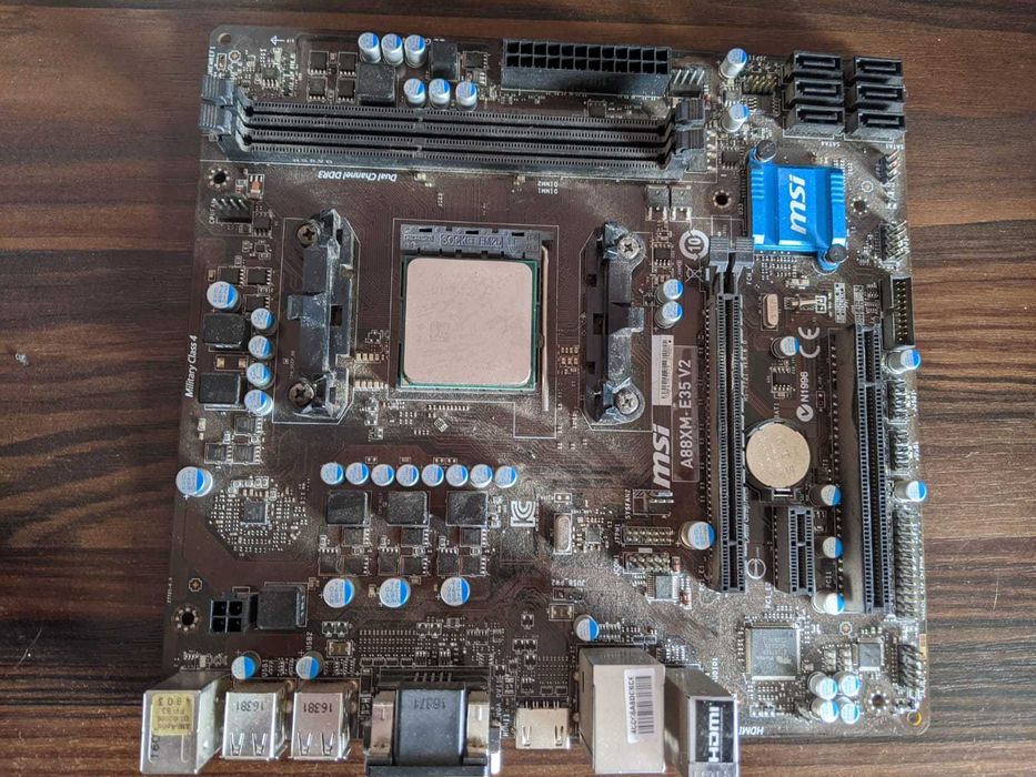 Материнська плата MSI A88XM-E35 V2 та AMD A8-7600