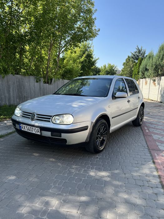 Volkswagen Golf 4 гбо