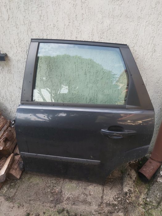 Drzwi lewy tył focus mk2 kombi h4