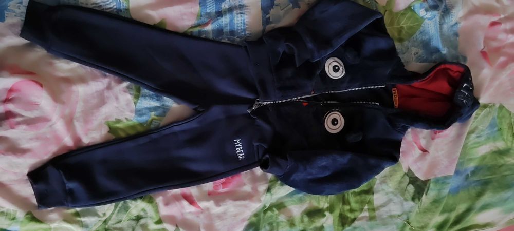 Спортивний костюм для хлопчика 2-3 роки