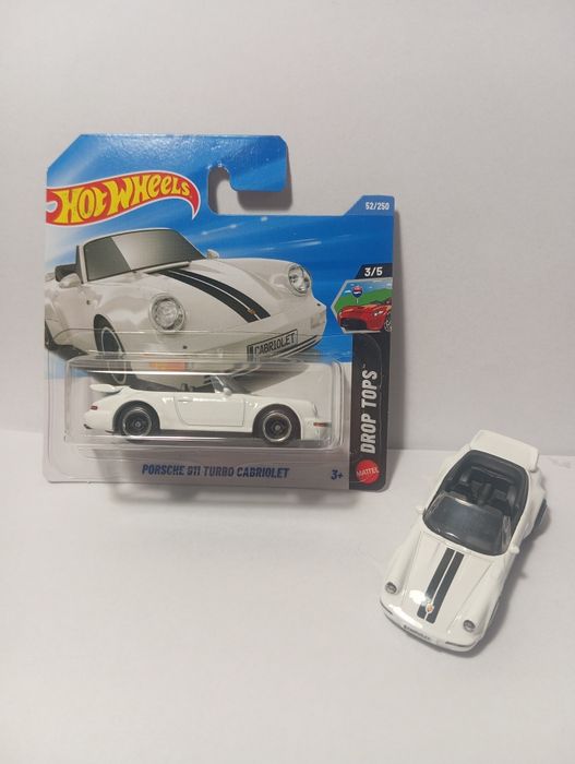 Машинки Hotwheels