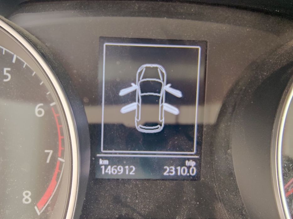 VOLKSWAGEN GOLF VII 1.2 TSI Confortline (Gasolina  2015)
