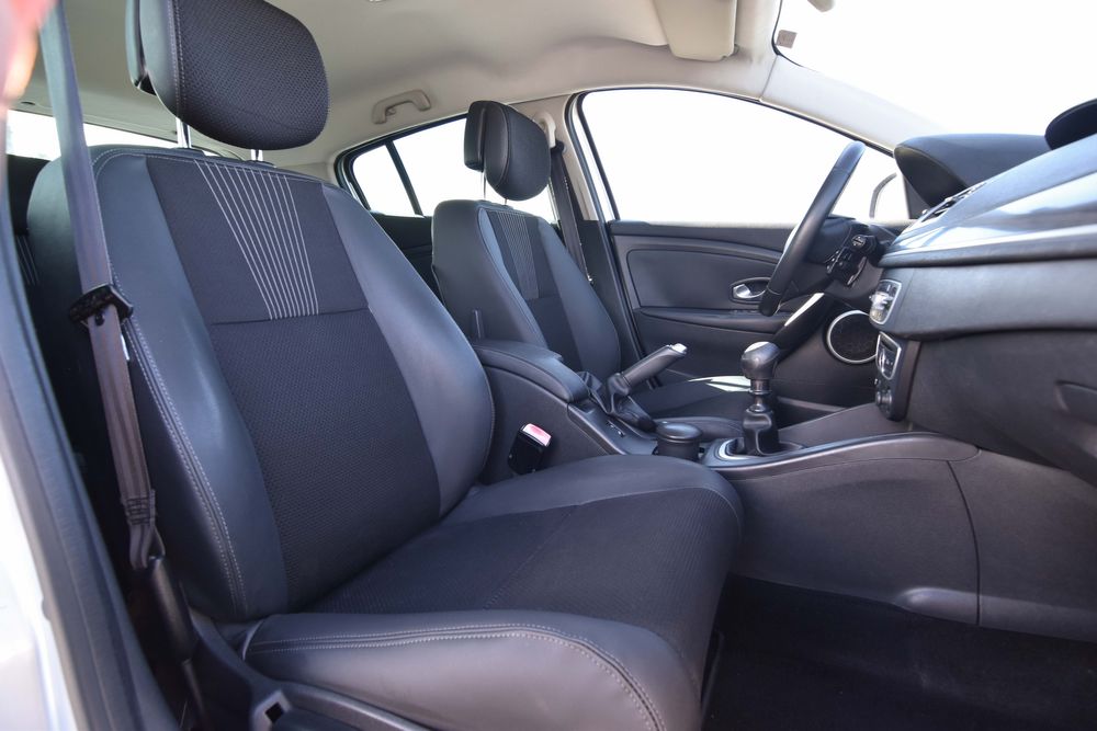 Renault Megane 1.5 Dci - Desde 70€ /mês