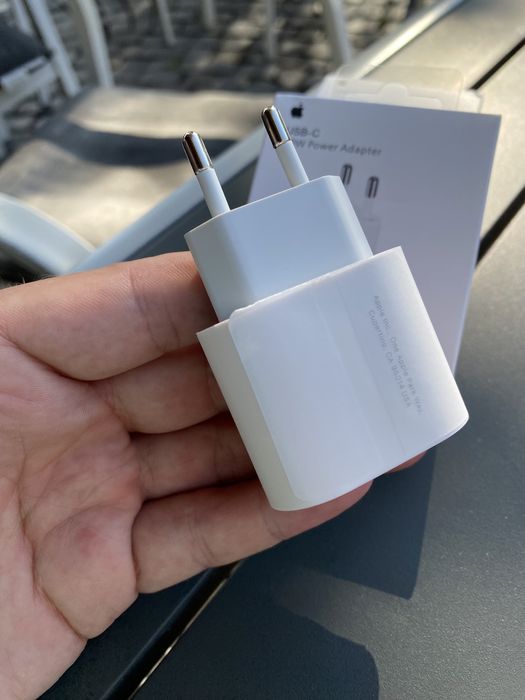 Блочок 20w для iPhone, iPad блок живлення зарядка оригінальний