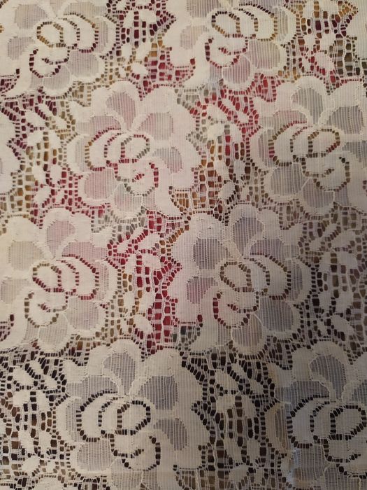 Продаю тюль пр-во Чехия.