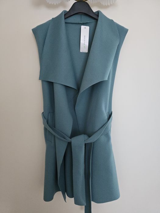 Damska kamizelka wiązana