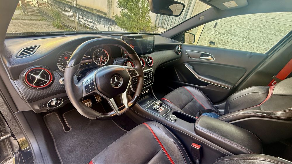 Mercedes A45Amg