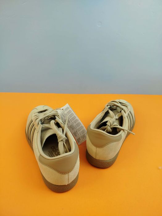 Buty Adidas Stadt
