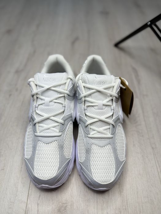 Кросівки Nike V5 RNR White Black Metallic Silver HJ5228-101