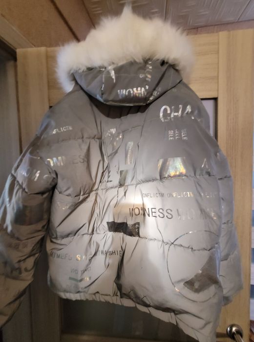 Куртка женская с капюшоном