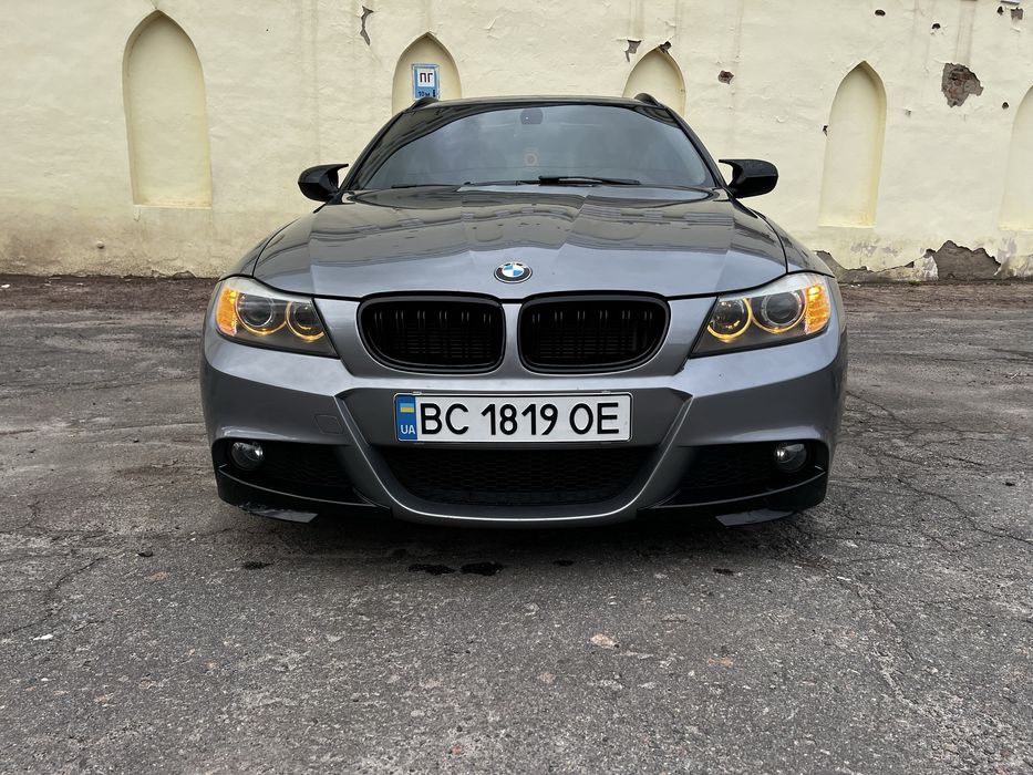 Продам BMW e91 2011год