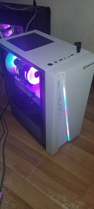 PC Gaming Intel "i7" | AMD RX580 8GB