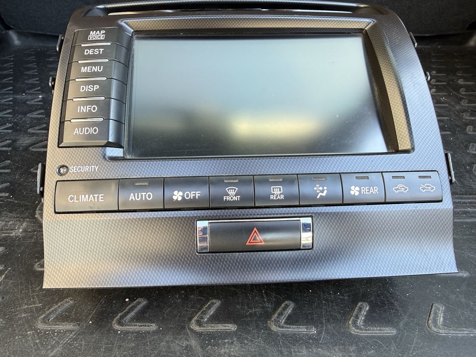 Штатная магнитола Toyota Land Cruiser 200 LC200 оригинал 86111-60470