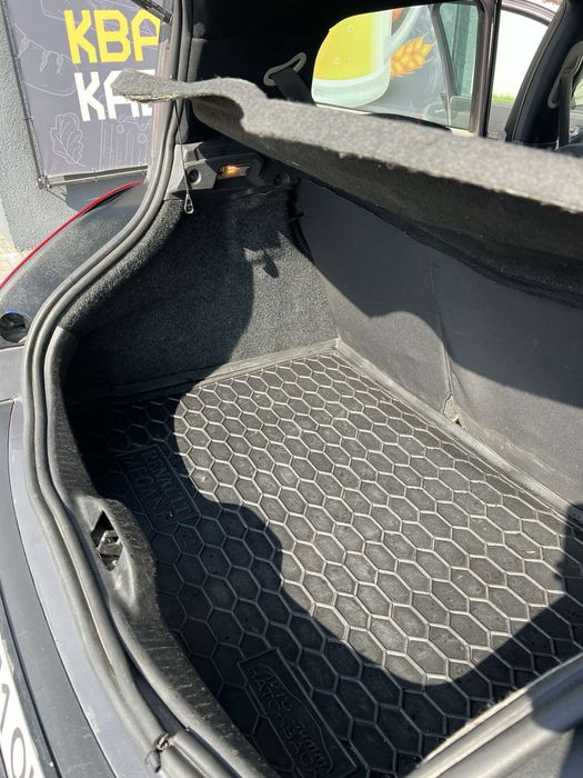 Продам Renault Megane  2003