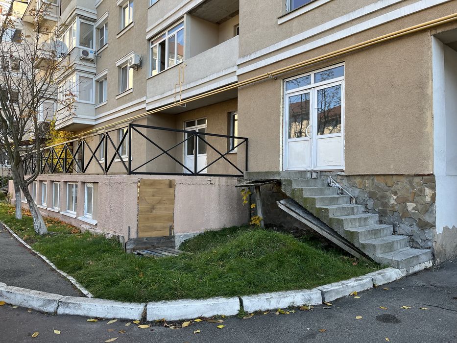 Приміщення в центрі с. Ворзель