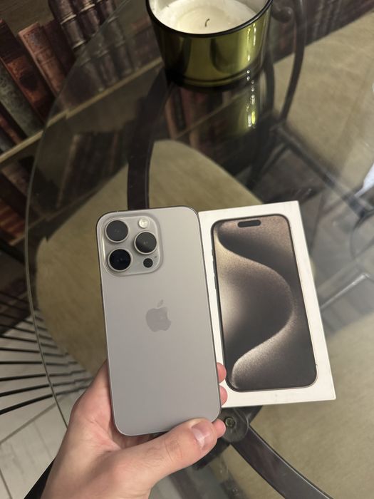 Продам Iphone 15 pro 256