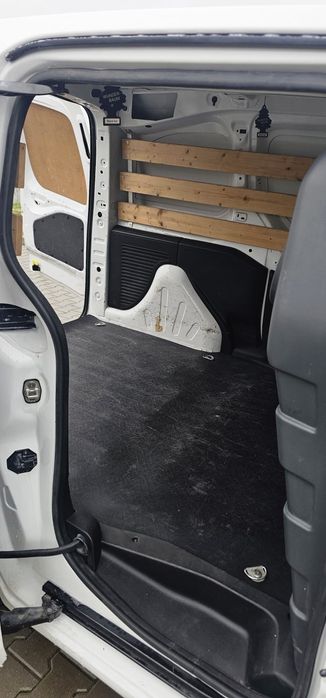 Peugot Partner 2016. Niskie przebieg 1.6 HDI 3 Osobowy