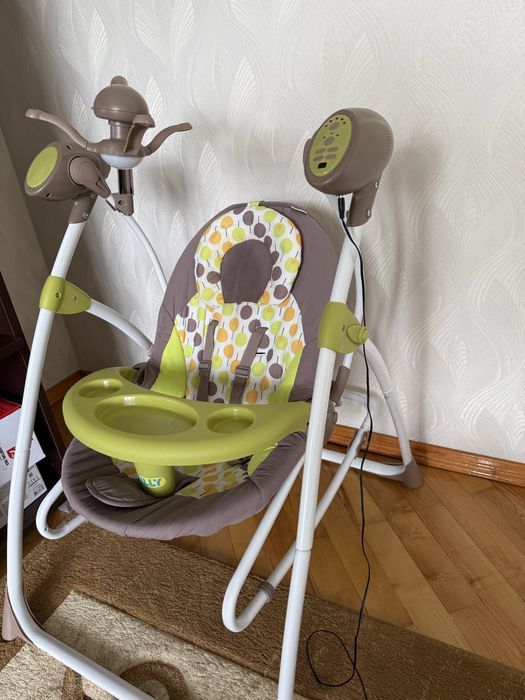 Крісло-гойдалка CARRELLO Nanny