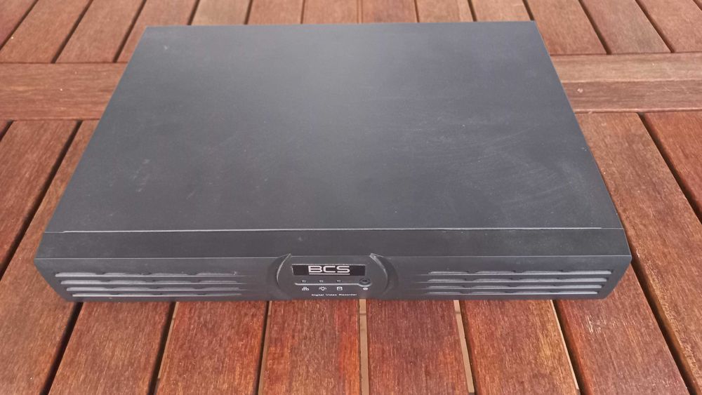 Rejestrator 8-mio kanałowy BCS 3108, dysk 1TB, zasilacz, myszka