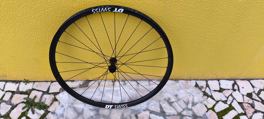 Rodas 29" carbono DTSwiss XCR 1200 Spline Boost