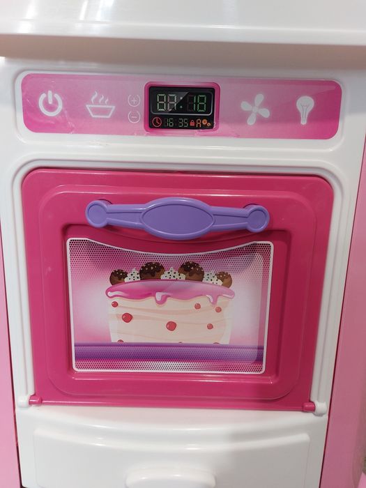 Ігрова дитяча кухня , пар ,світло, звуки.