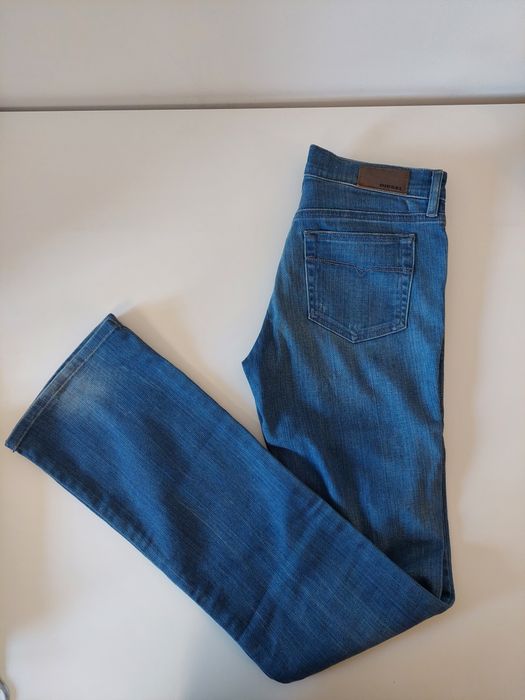 Niebieskie Jeansy Diesel.