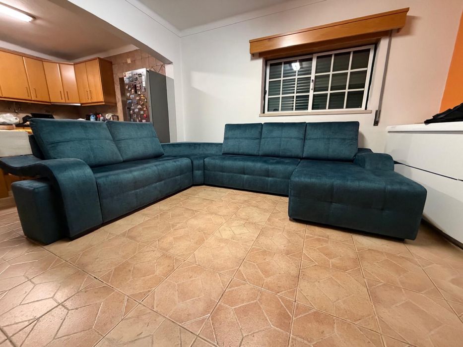Vendo sofa em bom estado e pouco uso