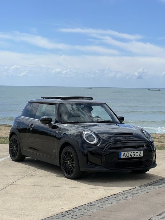 Mini Cooper SE Premium – 100% Elétrico – 2022 – Apenas 11.500 km