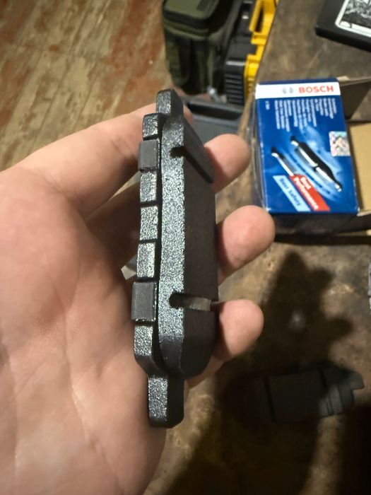 Колодки тормозні BOSCH