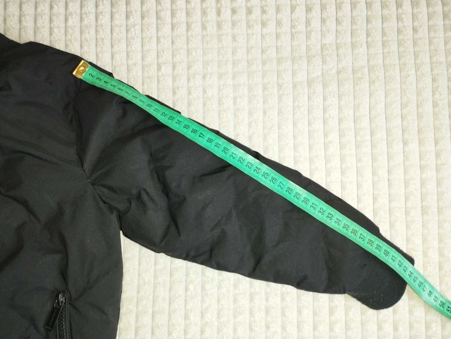 Куртка Reserved 122см (6-7р.)