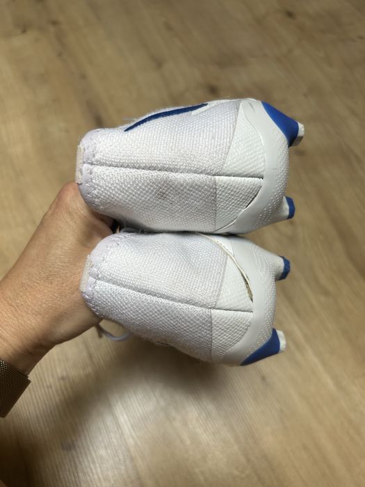 Buty piłkarskie korki Adidas Predator Edge r 37 1/3