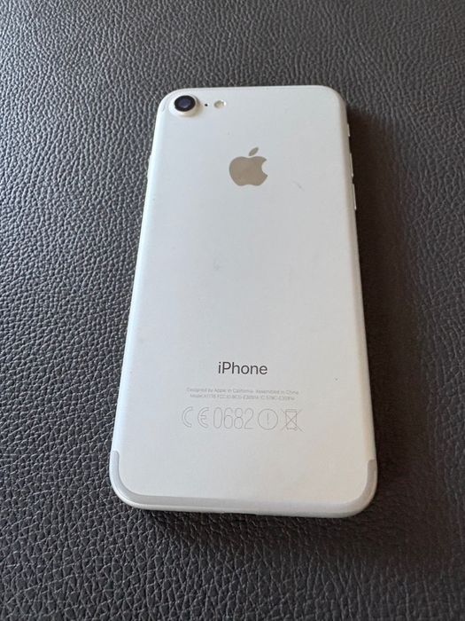 iPhone 7 bardzo dobry stan