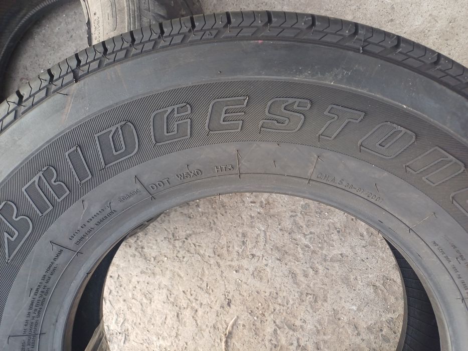 Продам летние новие шини 205/r16 C