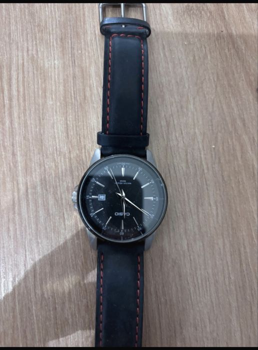 Zegarek Casio , elegancki.