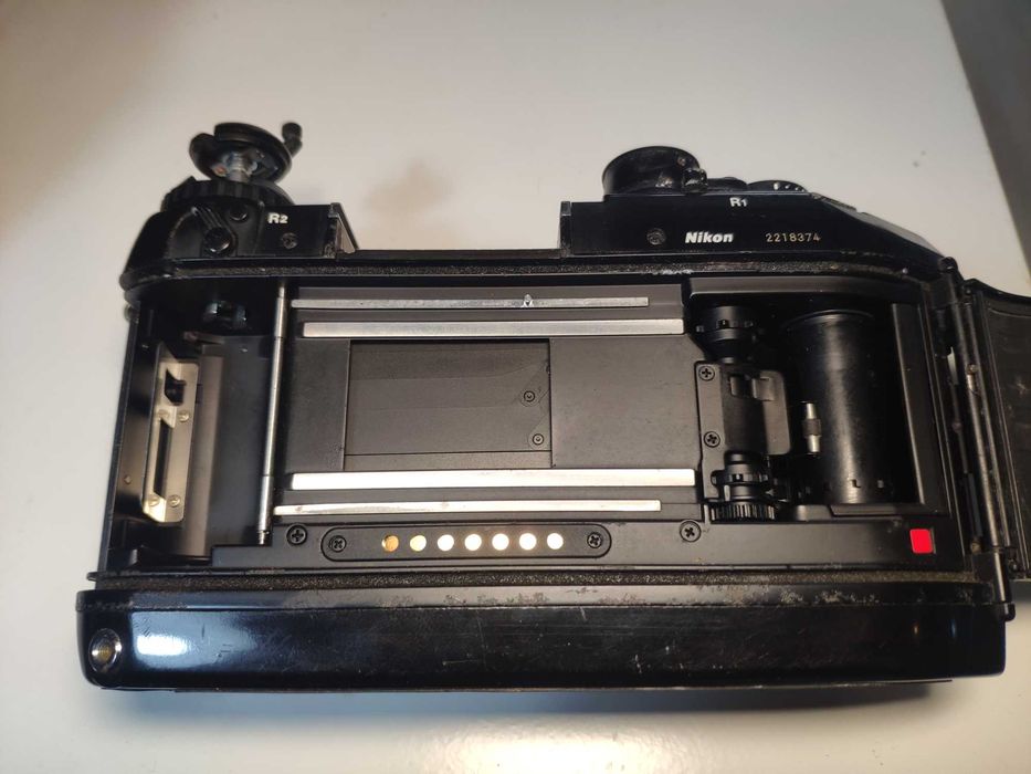 Nikon F4 Avariada para peças máquina fotográfica reflex