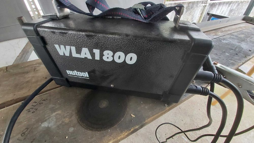 Aparelho soldadura compouco uso