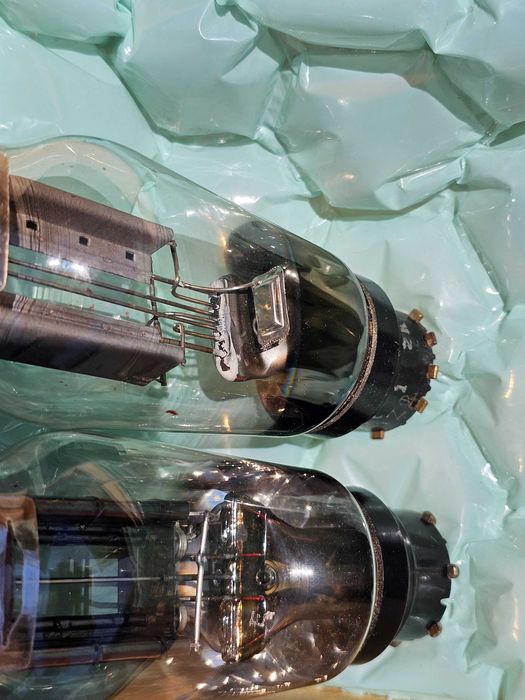 Valvulas Audio Retificadora AZ1 / AZ2 / AZ4 (NOS)